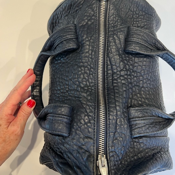 Alexander Wang Black Pebbled Lambskin Rocco (Duffel) handbag - Picture 15 of 16